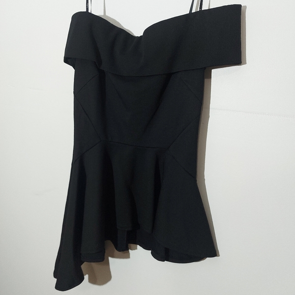 Lulus Black Off-The-Shoulder Top - Picture 4 of 14